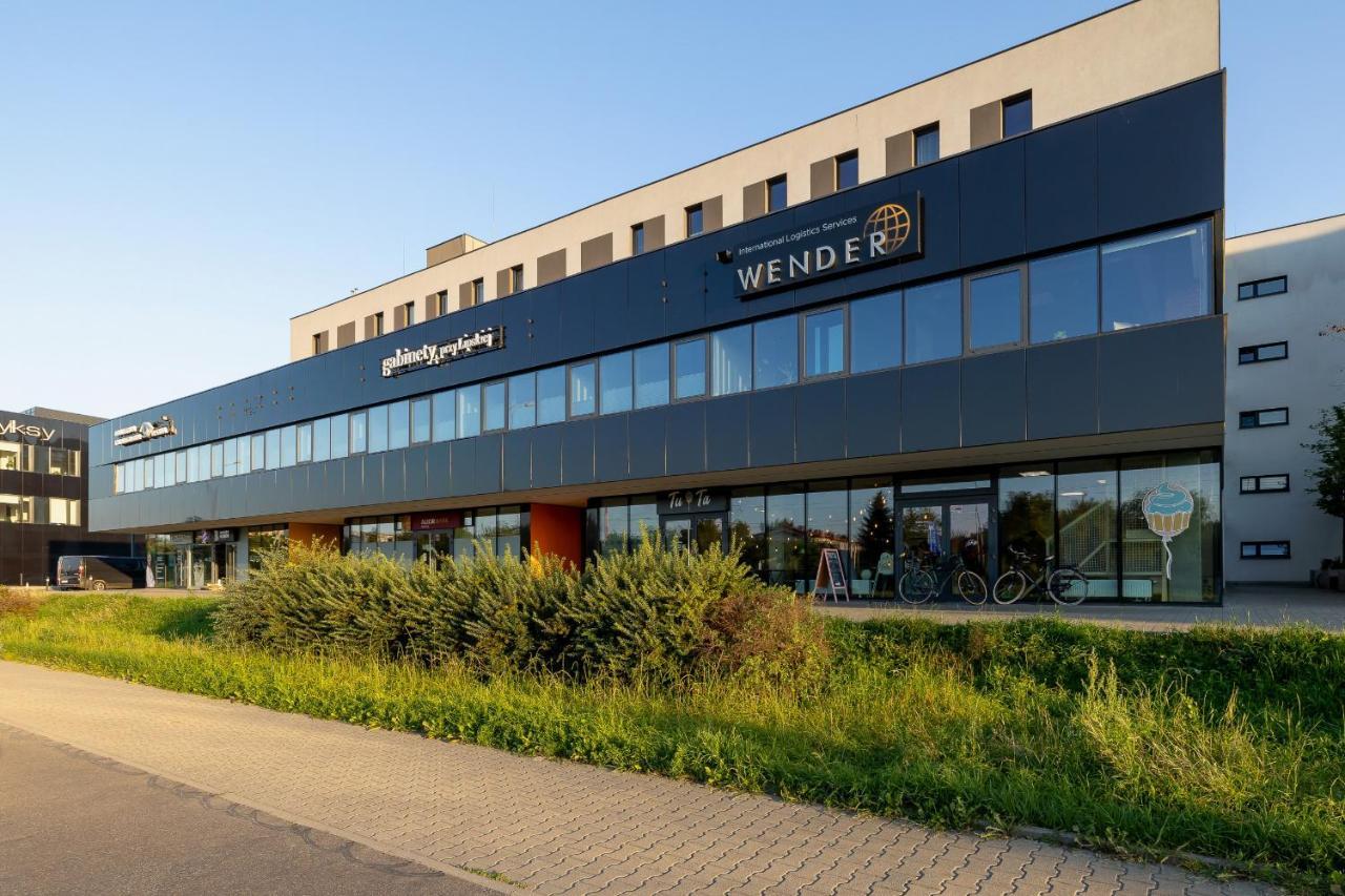 Krakow Studio With Parking & Terrace Near Zalew Bagry By Renters Prestige ภายนอก รูปภาพ