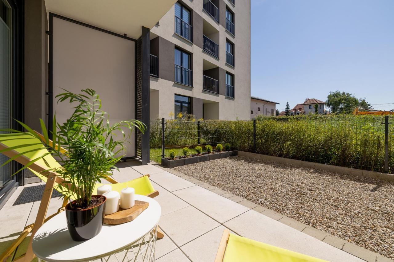 Krakow Studio With Parking & Terrace Near Zalew Bagry By Renters Prestige ภายนอก รูปภาพ