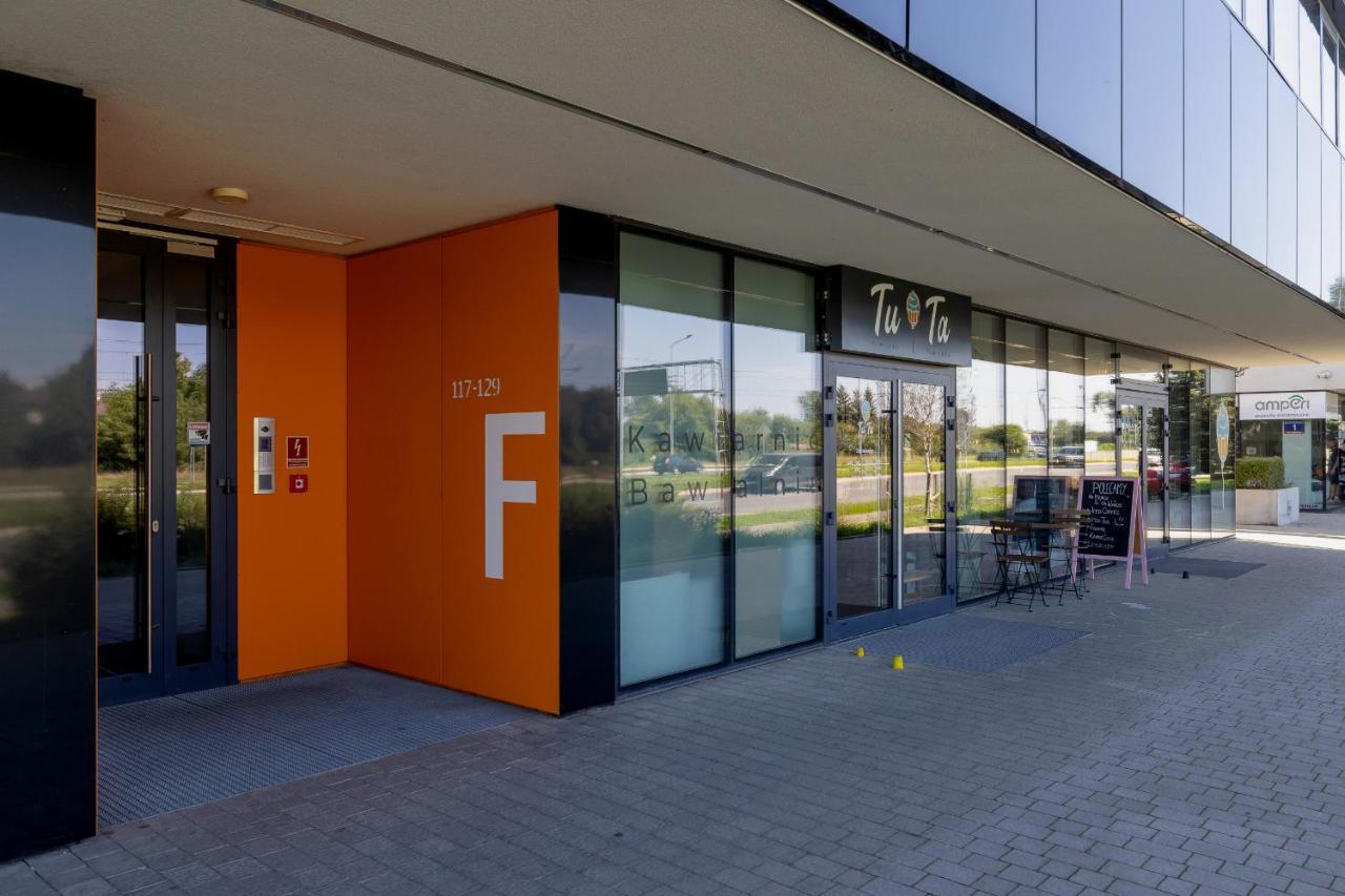 Krakow Studio With Parking & Terrace Near Zalew Bagry By Renters Prestige ภายนอก รูปภาพ